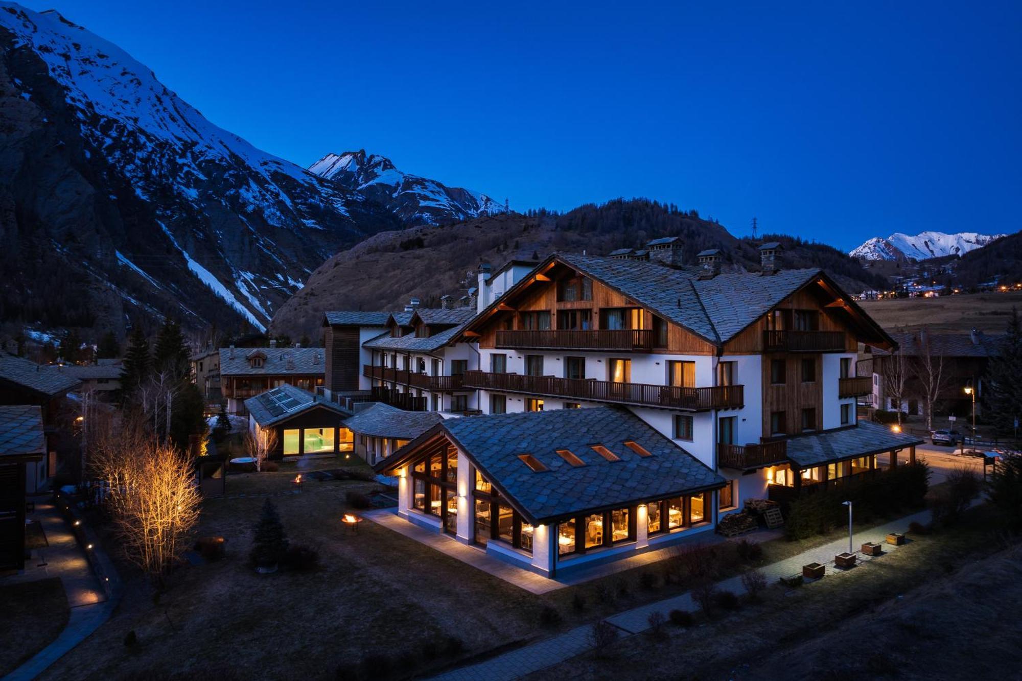 Montana Lodge & Spa, By R Collection Hotels La Thuile Eksteriør billede